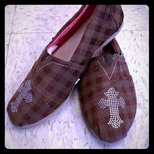 Rhinestone cross embellished flats